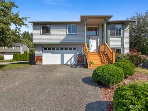 6725 29th Pl NE, Marysville, WA 98270