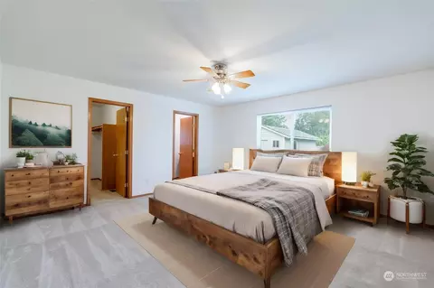 964 Tipsoo Loop N, Rainier, WA 98576 photo 15