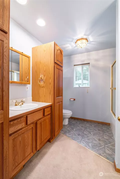 964 Tipsoo Loop N, Rainier, WA 98576 photo 18
