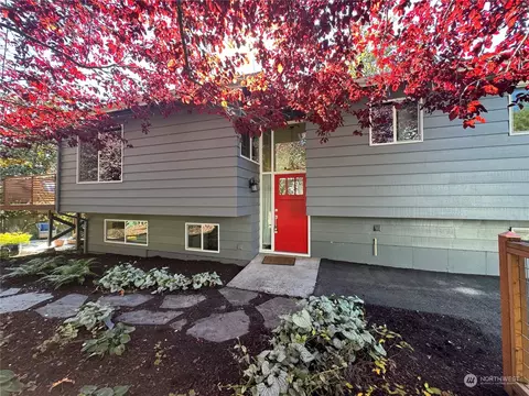 5111 S Morgan St, Seattle, WA 98118
