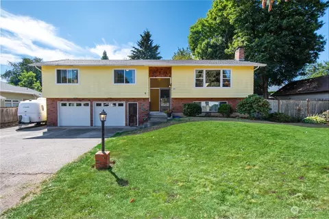 409 NW 114th St, Vancouver, WA 98685
