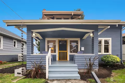 6749 Sycamore Ave NW, Seattle, WA 98117