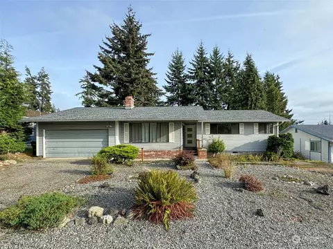 1121 Madrona St, Port Angeles, WA 98363
