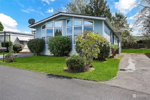1172 Maple Dr, Enumclaw, WA 98022 photo 2