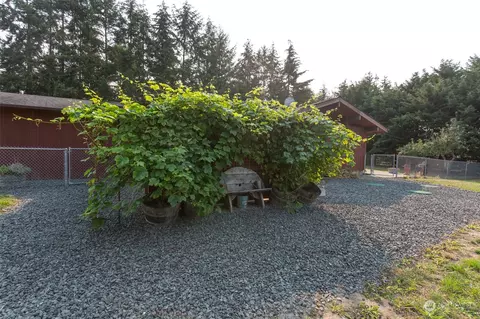 Exterior - 71 Strawberry Ln, Sequim, WA 98382 photo 9 of 10