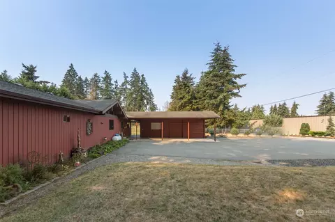Exterior - 71 Strawberry Ln, Sequim, WA 98382 photo 5 of 10