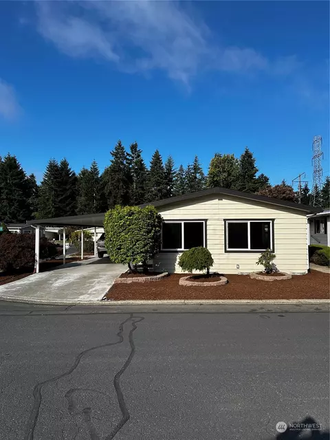 201 Union Ave SE #42, Renton, WA 98059