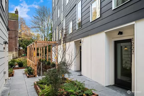 1235 E Roy St, Seattle, WA 98102 photo 21