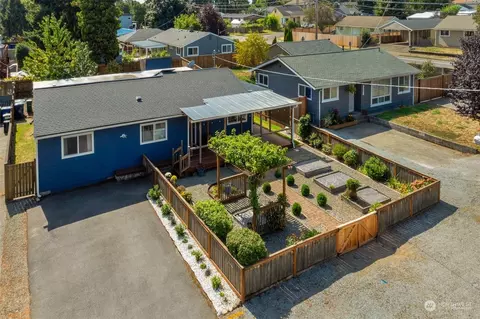 309 SW 122nd St, Seattle, WA 98146