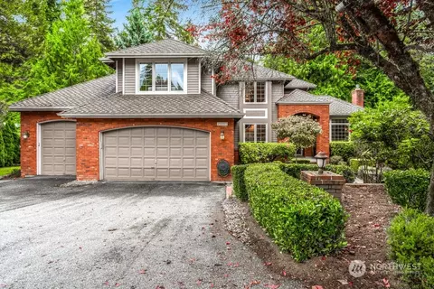 20007 NE 122nd Pl, Woodinville, WA 98077