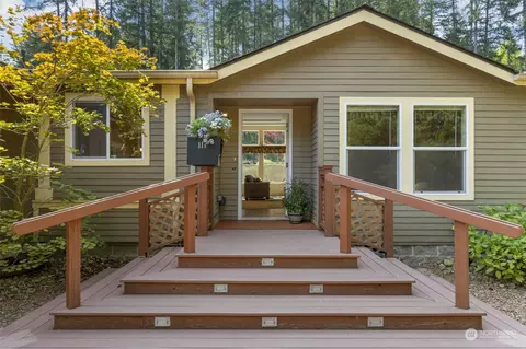 111 NE Raintree Ln, Tahuya, WA 98588