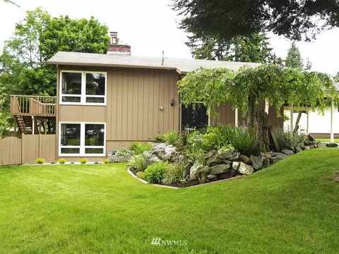 8625 Valhalla Dr, Everett, WA 98208 photo 1