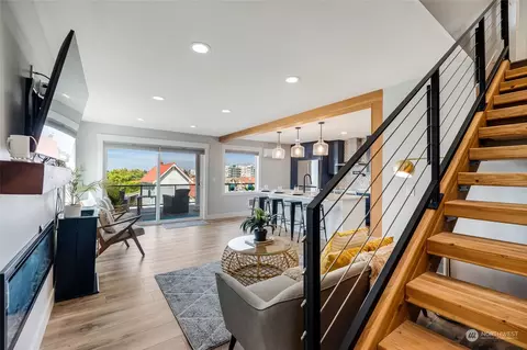 Living - 1108 Wall St, Everett, WA 98201 photo 5 of 5