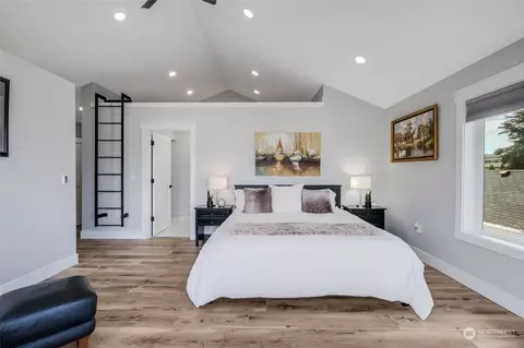 Bedroom - 1108 Wall St, Everett, WA 98201 photo 3 of 3