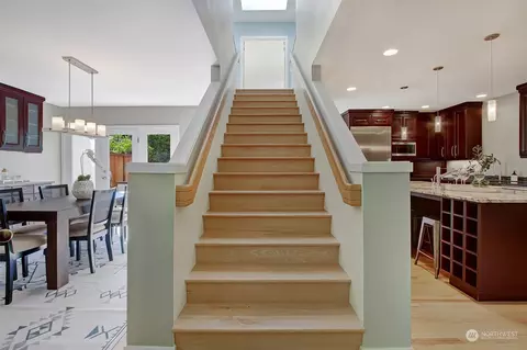 1115 33rd Ave E, Seattle, WA 98112 photo 15