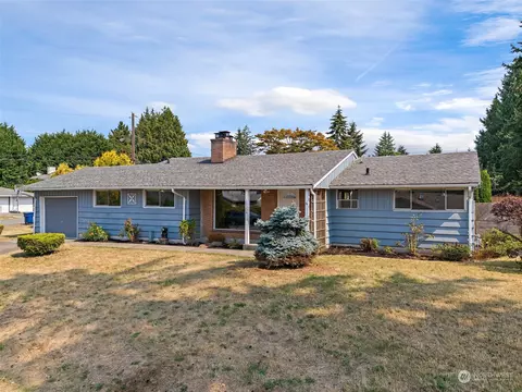 18304 Occidental Ave S, Burien, WA 98148