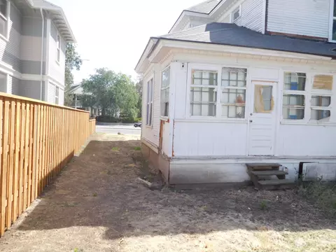 Exterior - 325 E Alder St, Walla Walla, WA 99362 photo 3 of 8