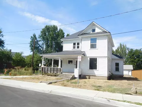 Exterior - 325 E Alder St, Walla Walla, WA 99362 photo 2 of 8