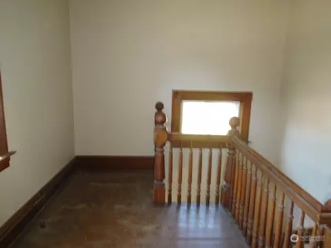 Entry Way - 325 E Alder St, Walla Walla, WA 99362 photo 1 of 1