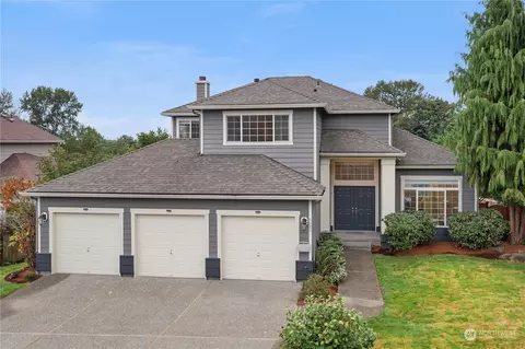 8009 119th Ave SE, Newcastle, WA 98056