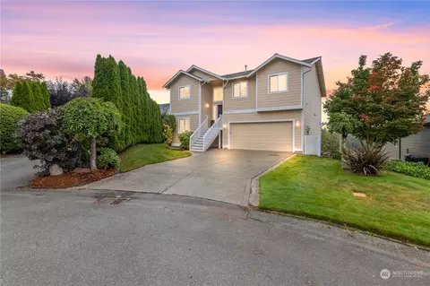 6911 140th Street Ct E, Puyallup, WA 98373