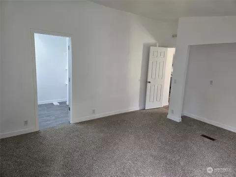 46368 Baker Loop Rd, Concrete, WA 98237 photo 16