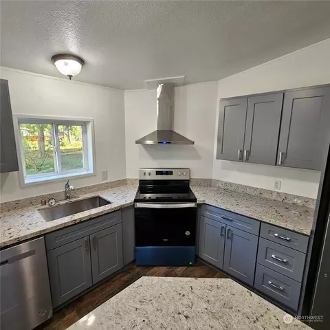 46368 Baker Loop Rd, Concrete, WA 98237 photo 11