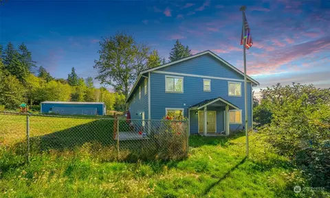 34801 Thomas Rd E, Eatonville, WA 98328