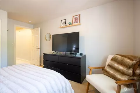 Bedroom - 18930 Bothell Everett Hwy #Q104, Bothell, WA 98012 photo 2 of 2