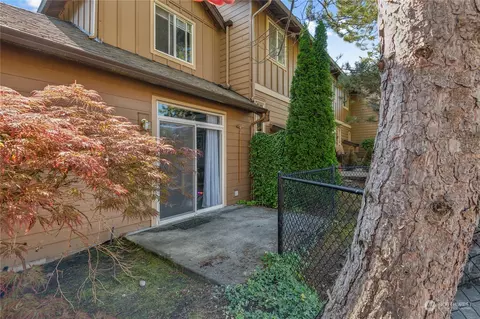 Exterior - 18930 Bothell Everett Hwy #Q104, Bothell, WA 98012 photo 2 of 4