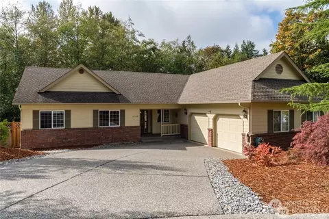 1026 S 38th Pl, Mount Vernon, WA 98274