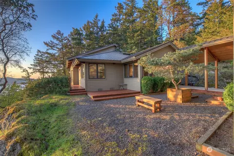 1143 Tomihi Dr, Eastsound, WA 98245 photo 4