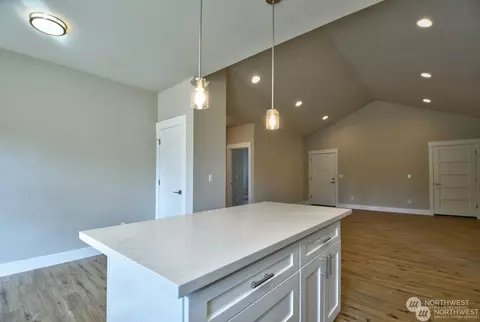 2104 Hawks View Ln, Winlock, WA 98596 photo 10