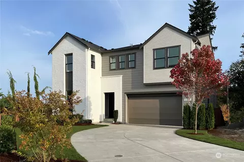 13702 SE 84th St #9, Newcastle, WA 98059