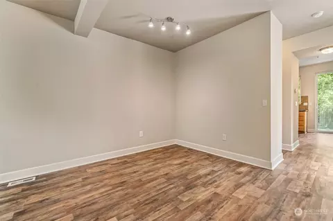 Living - 19102 20th Dr SE #C101, Bothell, WA 98012 photo 6 of 6
