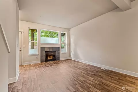 Living - 19102 20th Dr SE #C101, Bothell, WA 98012 photo 3 of 6