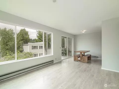 9911 NE 119th Ct, Kirkland, WA 98034