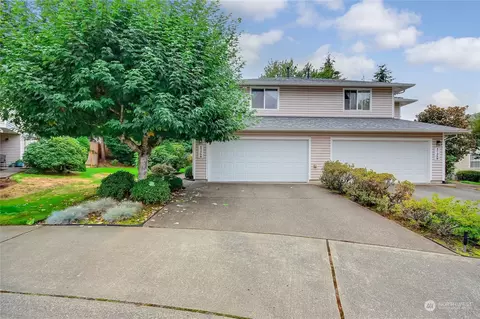 4725 NE 18th Pl #A, Renton, WA 98059