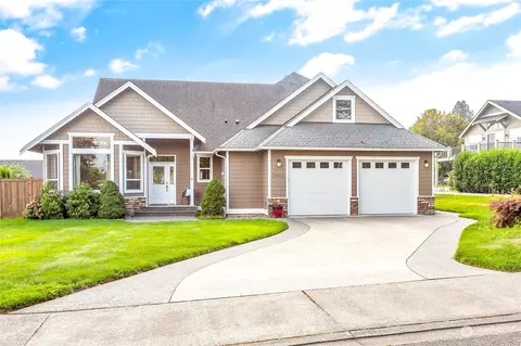 2489 Stoneyfield Dr, Ferndale, WA 98248