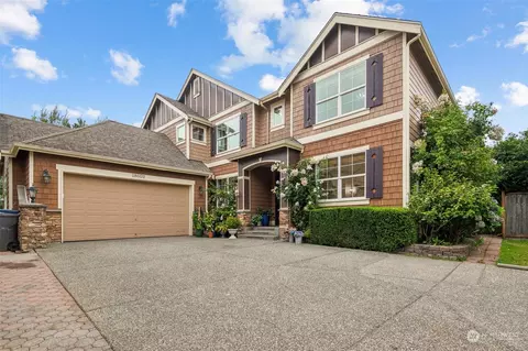 18602 37th St SE, Bothell, WA 98012