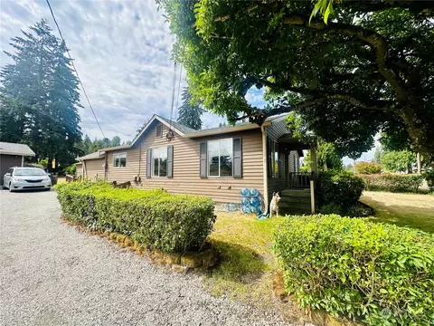 4457 S 156th St, Tukwila, WA 98188