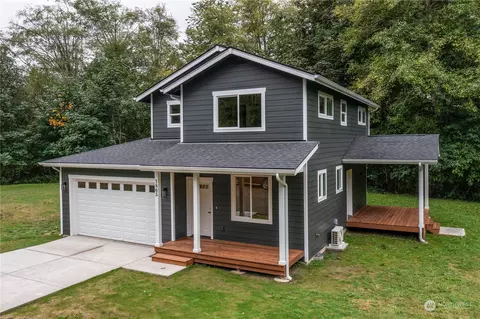 1865 NE Sipes Ln, Bremerton, WA 98311