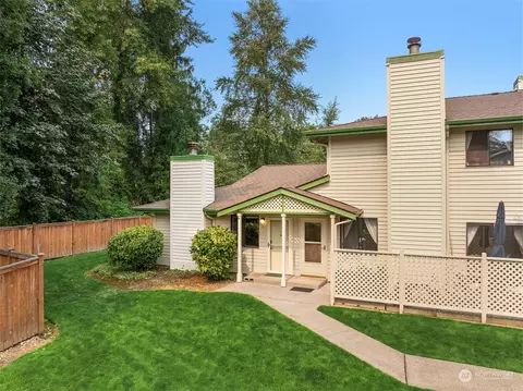 1521 201st Pl SE #11-A, Bothell, WA 98012