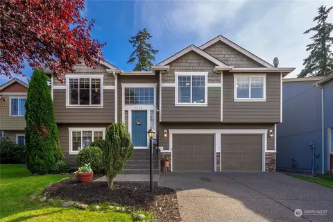 1128 180th St E, Spanaway, WA 98387