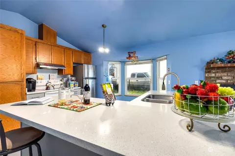 Kitchen - 729 89th St SW, Everett, WA 98204 photo 1 of 3