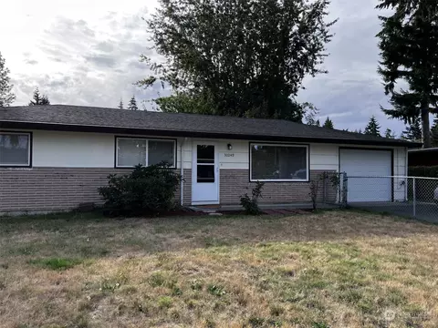 30249 2nd Ave S, Federal Way, WA 98003