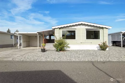 56 Juniper Mobile Ests, Sequim, WA 98382