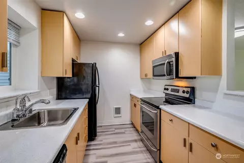 16101 Bothell Everett Hwy #C102, Mill Creek, WA 98012 photo 11
