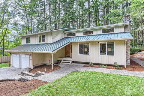 17619 194th Ave NE, Woodinville, WA 98077