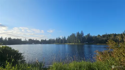 803 125th Pl NW, Tulalip, WA 98271